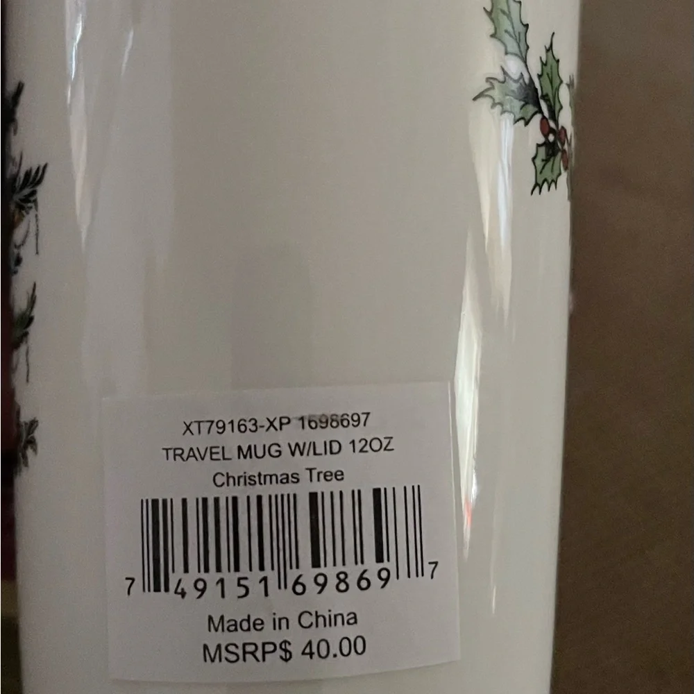 Spode Christmas Tree Travel Mug with Lid - Picture 12 of 12